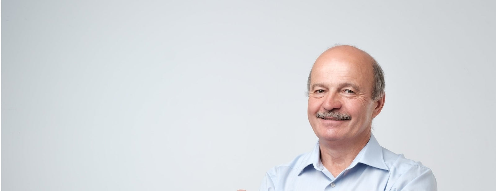 Scheren en baardverzorging van de oudere huid - Manandshaving